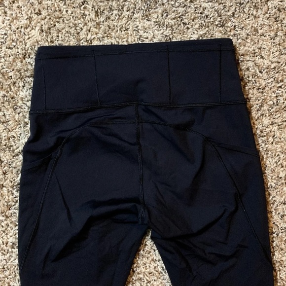 GUC lululemon fast and free crops - Picture 6 of 7